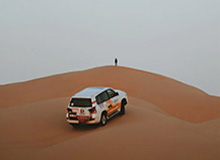 星空体育-KT击败T1赛后，上单PerfecT面对镜头庆祝胜利